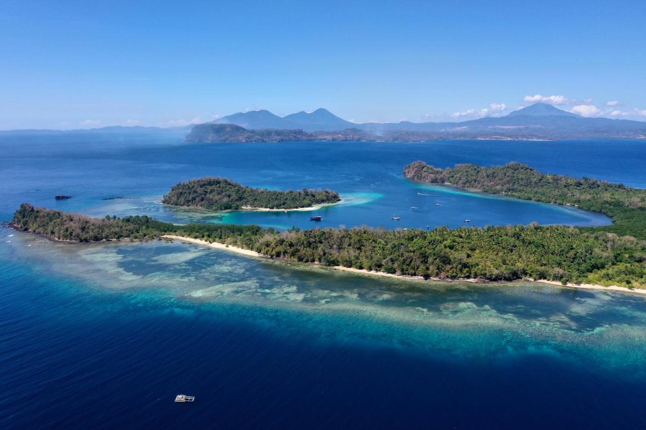Blue Bay Divers Likupang Bangka 외부 사진