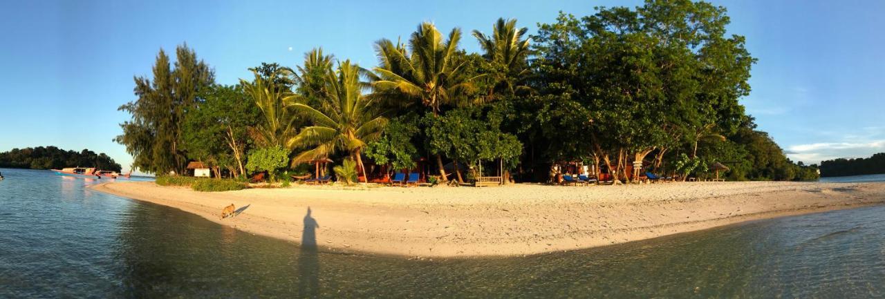 Blue Bay Divers Likupang Bangka 외부 사진